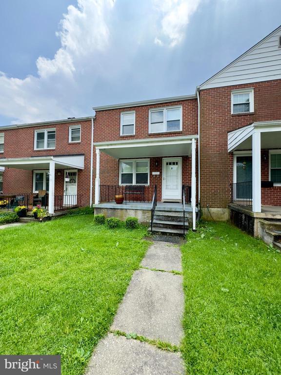 Building Photo - 11 Wilfred Ct