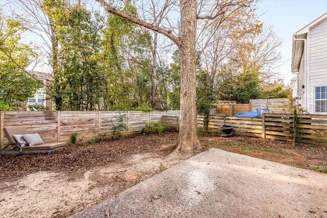 Building Photo - 1513 Briar Creek Rd