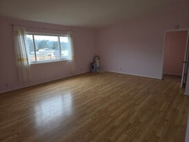 Building Photo - 41 Belmont Dr