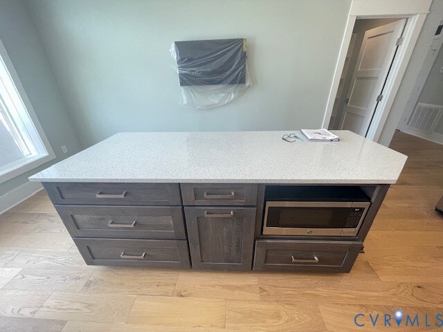 Building Photo - 45 Cross St