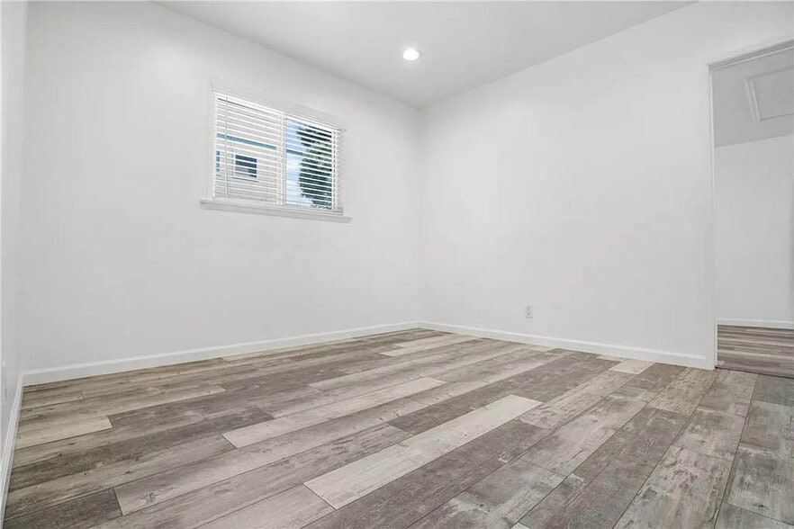 Building Photo - 1500 Voorhees Ave