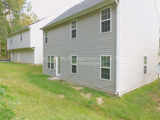 Building Photo - 4621 Chapel Ridge Dr