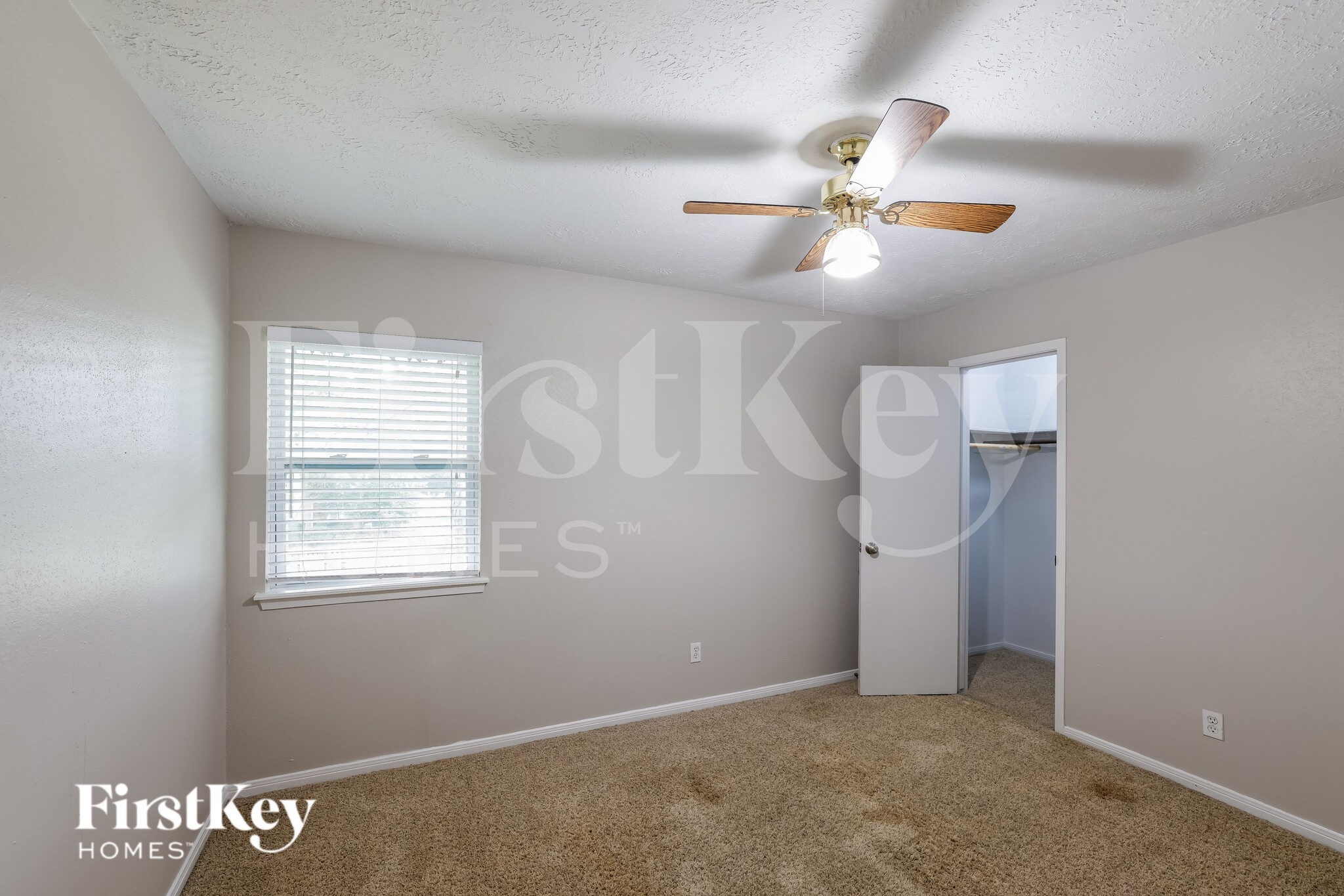 Building Photo - 25603 Pecan Valley Cir