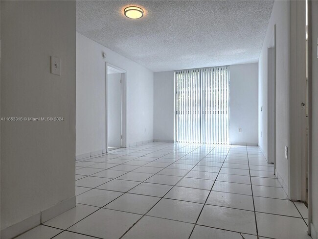 Building Photo - 2075 SW 122nd Ave
