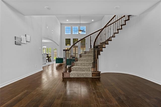 Building Photo - 2305 Hickey Dr