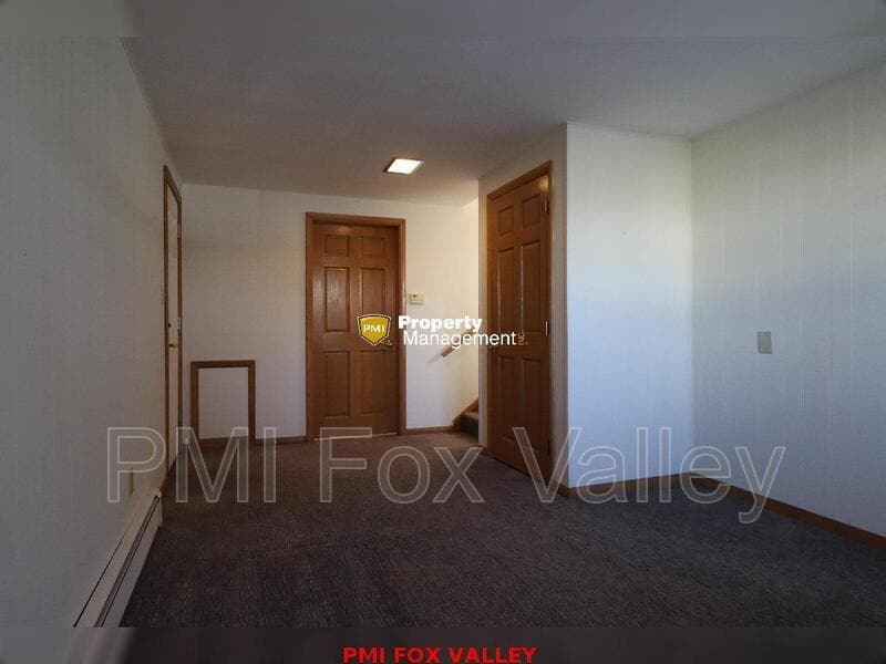 Building Photo - 301 E McArthur St