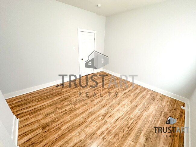 Building Photo - 2515 N Natrona St