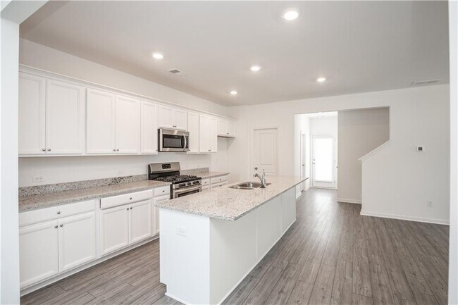 Building Photo - 101 Goshawk St
