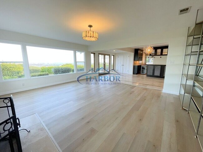 Building Photo - 23 Rockinghorse Rd