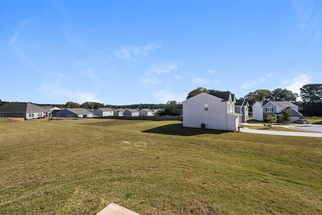 Building Photo - 114 Bentwater Wy