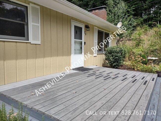 Building Photo - 20 Mountain Dr
