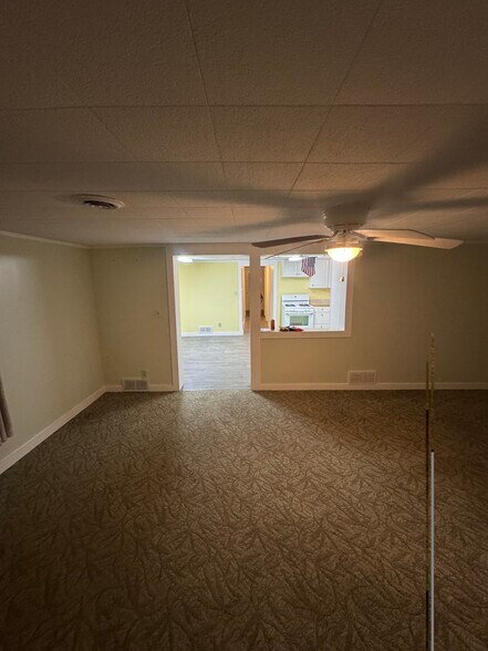 Building Photo - 6711 Vincent Hill Rd