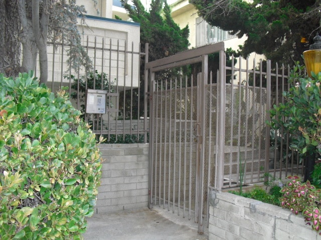 Floorplan - 1806 CORINTH AV