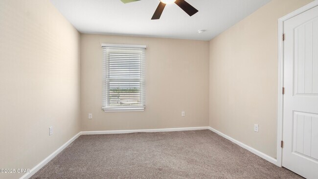 Building Photo - 7115 Shimano Way