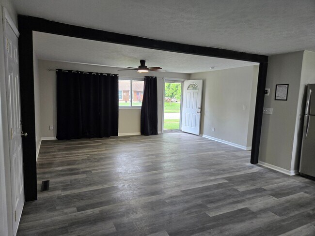 Building Photo - 5785 Tibet Dr