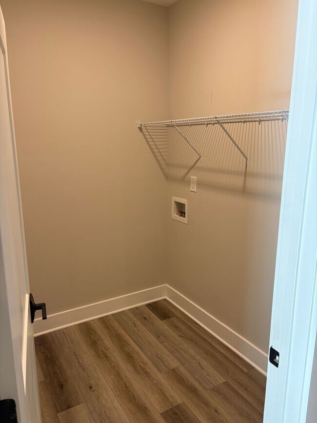 Building Photo - COMING SOON : 3BR w/ 2-Car Garage + Patio