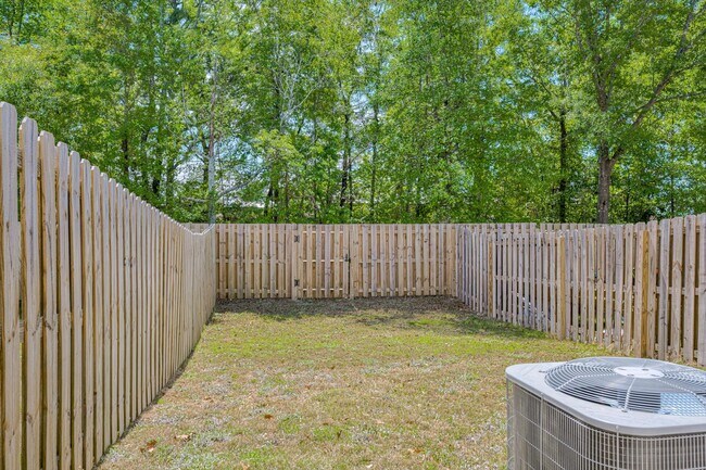 Building Photo - 3504 Firestone Dr