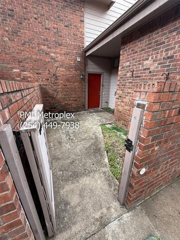 Building Photo - 18240 Midway Rd