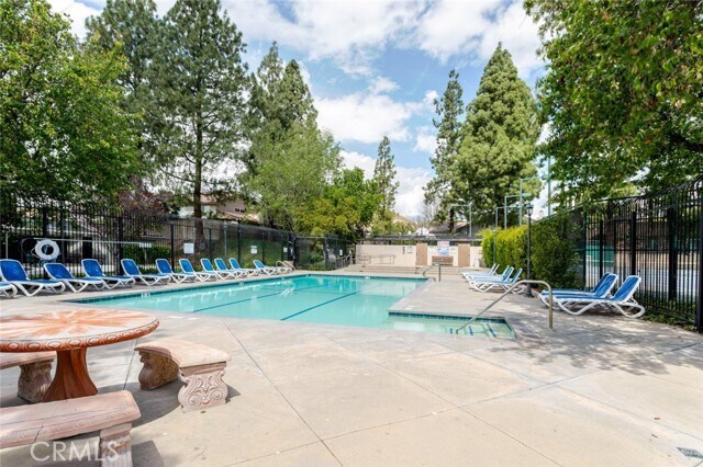 Building Photo - 28942 Rue Daniel