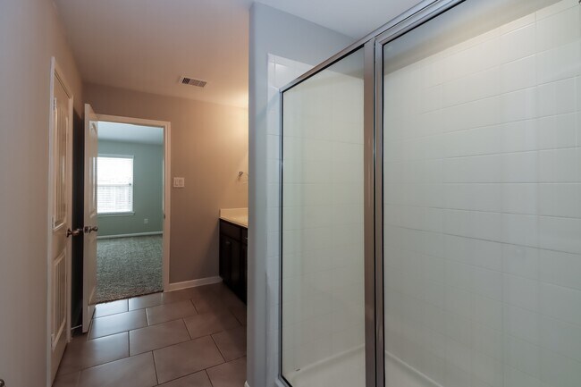 Building Photo - 3003 Veeder Pass Ln