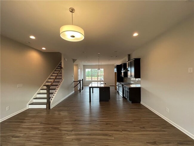Building Photo - 6540 Cortland Walk