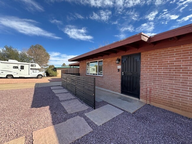 Building Photo - 3BR/2BA/2CG, with POOL, 1,396 sq.ft. rental in Sierra Vista, AZ
