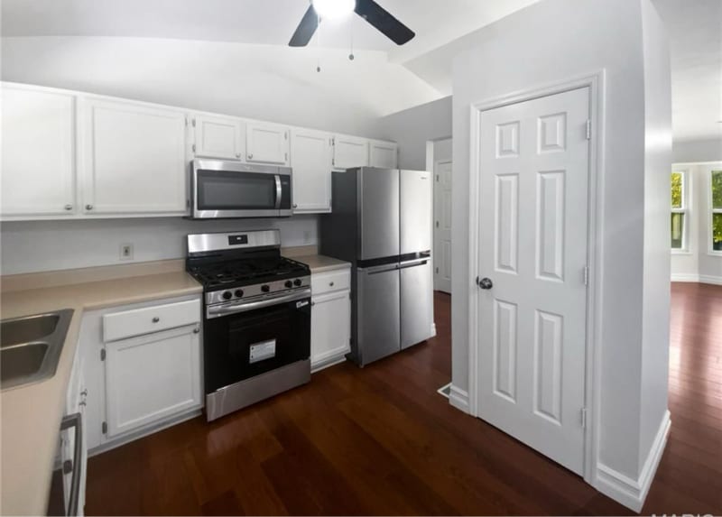 Building Photo - 747 Highland Ave