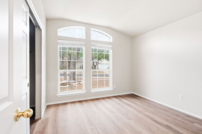 Building Photo - 16516 Fowler Mill Cove