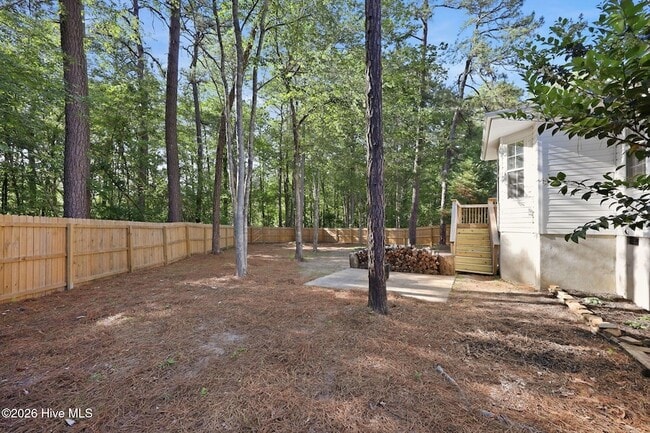Building Photo - 14 Juniper Ln
