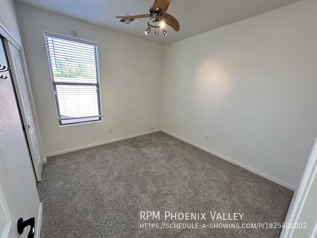 Building Photo - Spacious Bright N. Phx 4/2 w/POOL & *NEW* ...