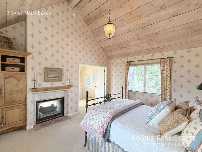 Building Photo - 3 St Malo Beach