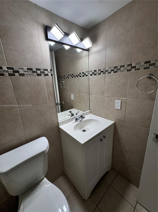 Building Photo - 15560 SW 80th St