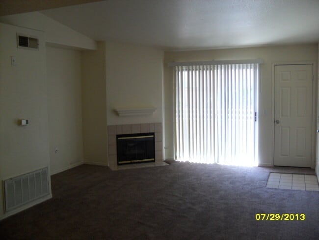 Building Photo - NLV DECATUR VILLAS #2015