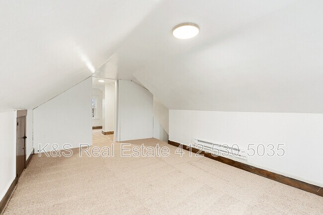 Building Photo - 1406 Hamilton St