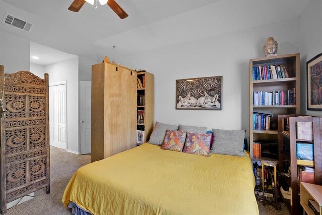 Building Photo - 29 Champions Cir