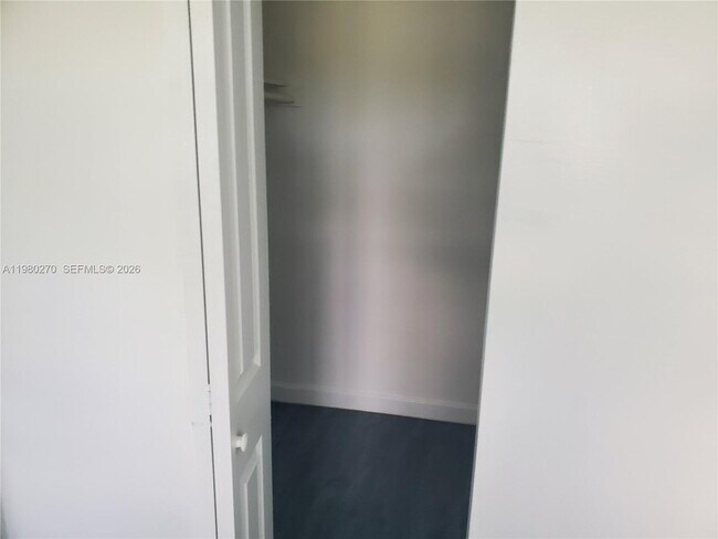 Building Photo - 1300 Moffett St