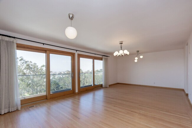 Building Photo - 4BR/3BA Diamond Heights View Home with EV Charger, Wine Cellar & 2-Car Garage | YouTube Tour