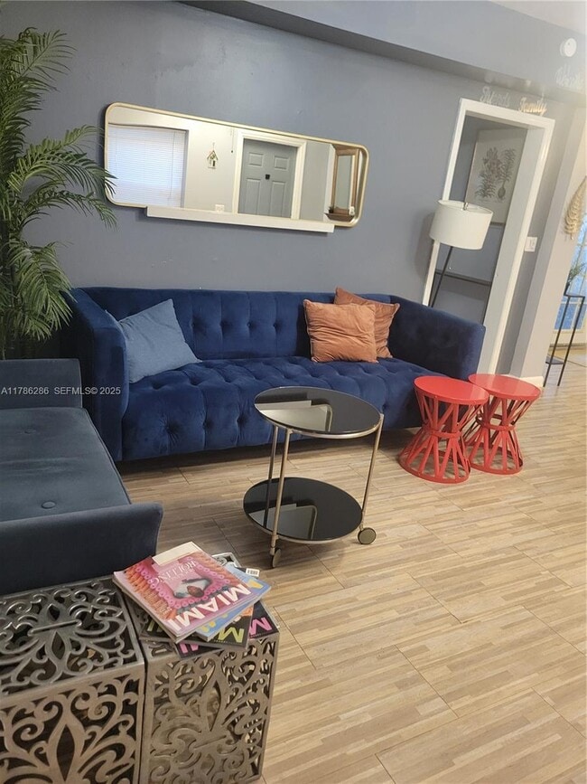 Building Photo - 400 Cadima Ave