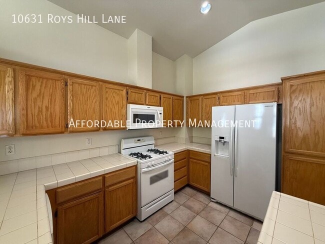 Building Photo - 10631 Roys Hill Ln
