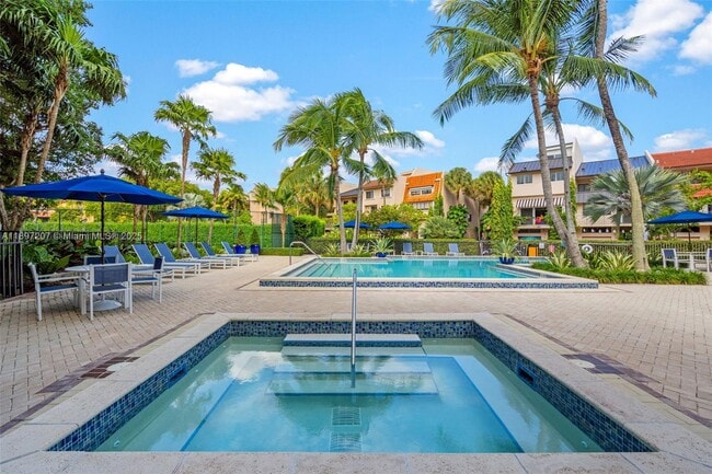 Building Photo - 6124 Paradise Point Dr