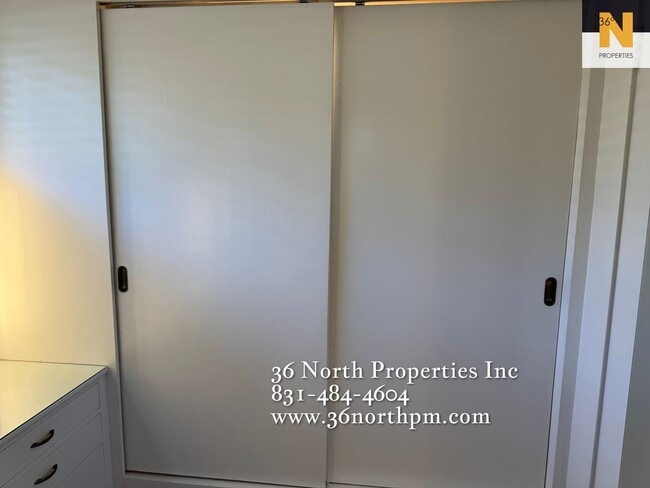 Building Photo - Hatton Fields Retreat with Guest Suite and...
