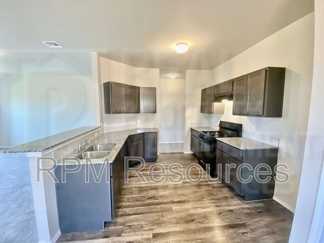 Building Photo - 1812 Hayes Ln