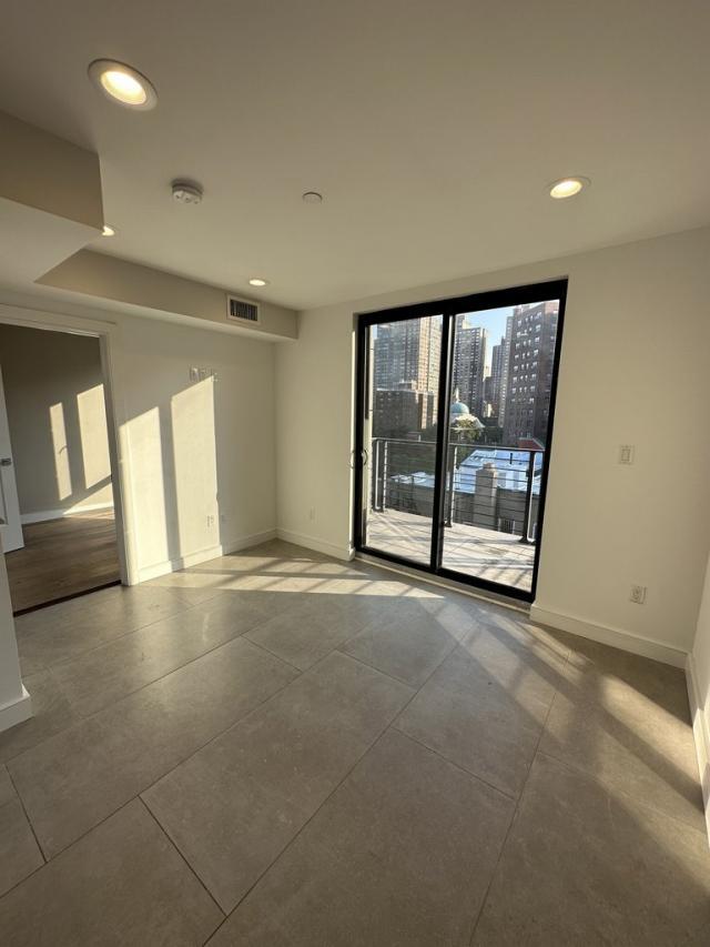 Building Photo - 1 bedroom in New York NY 10029