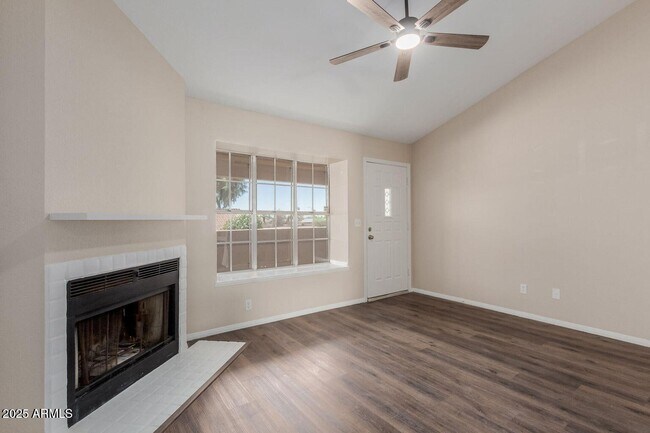 Building Photo - 4601 N 102nd Ave