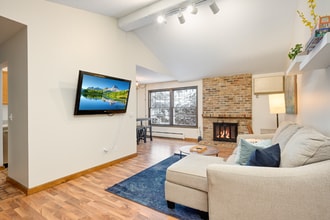 Building Photo - 1008 Westbrooke Way