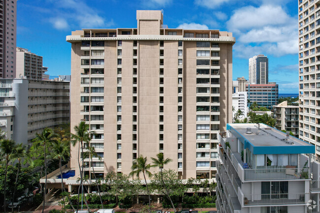 Building Photo - Aloha Towers