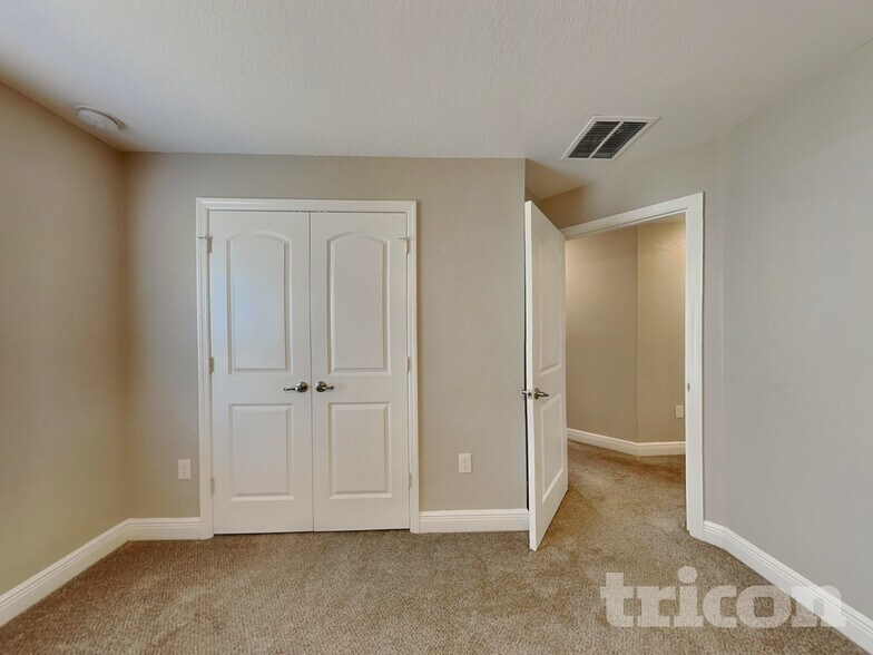 Building Photo - 1599 Lemon Ave