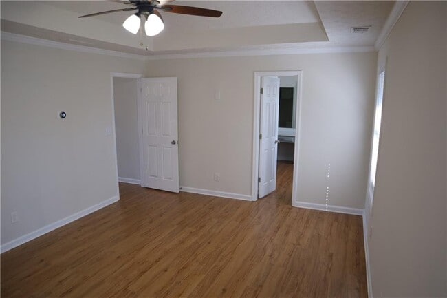 Building Photo - 2079 Riverlanding Cir