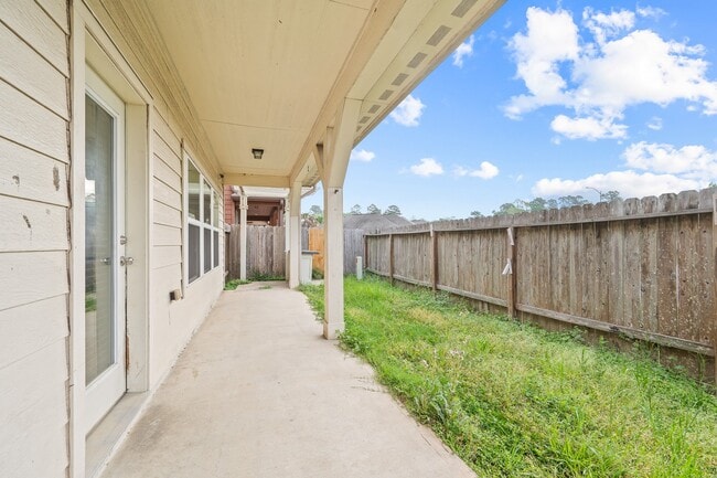 Building Photo - 2827 Arica Ln