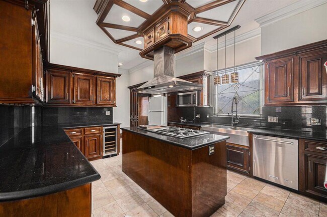 Building Photo - 7415 Naremore Dr